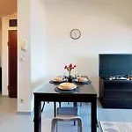M Apartman