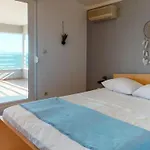 Apartman M *