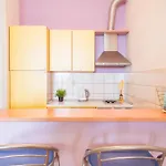 M Apartman