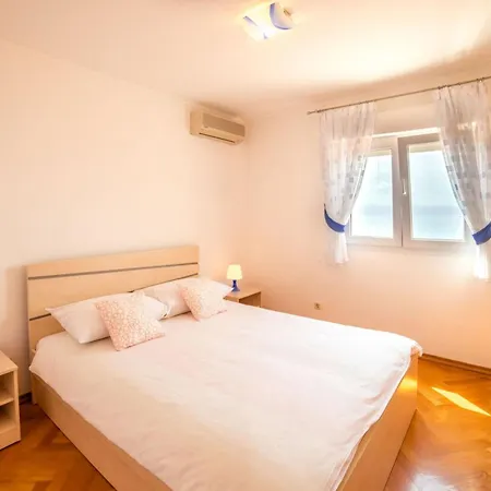 M Apartment